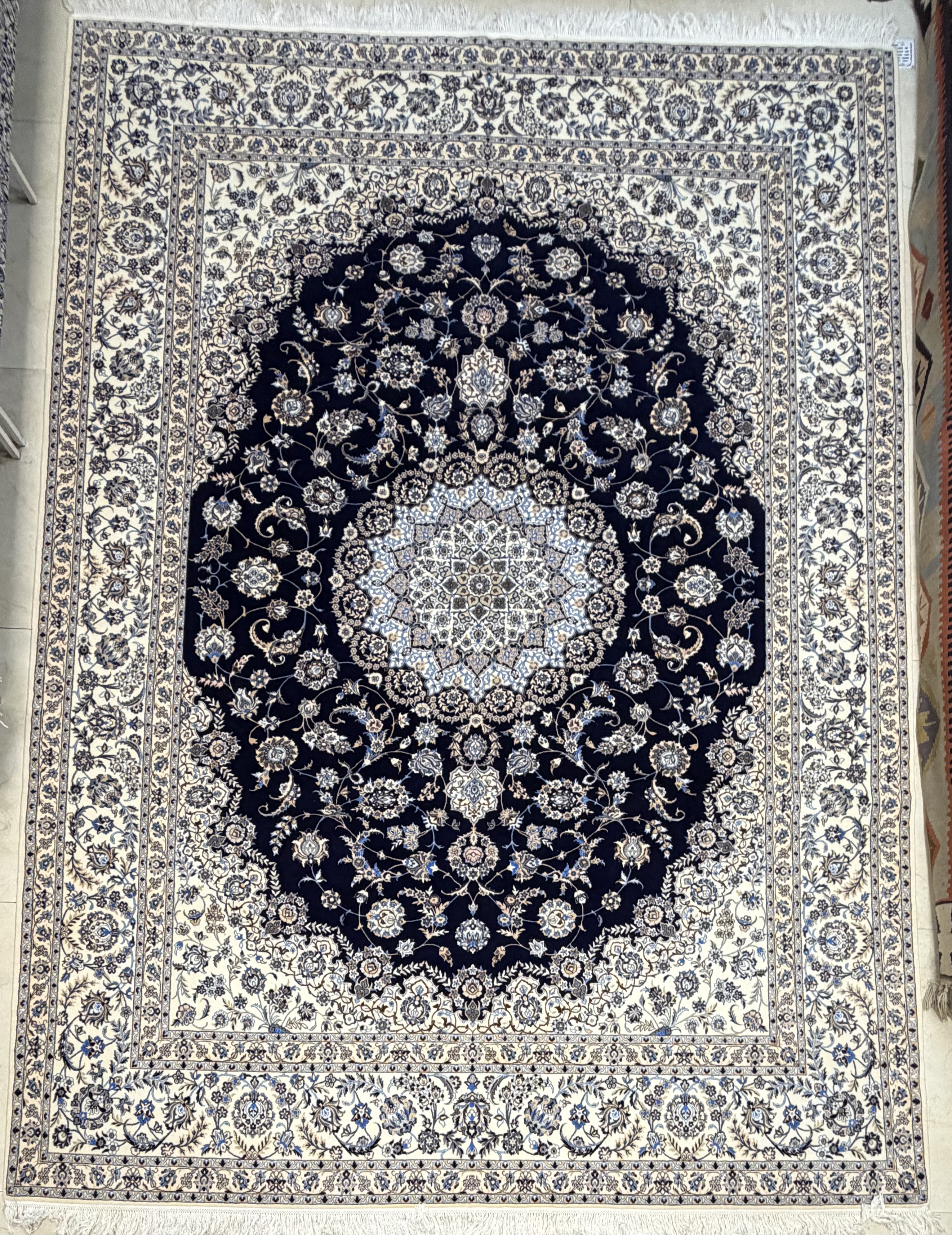 ۹ متری